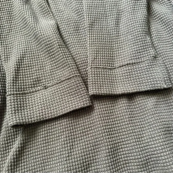 FREE PEOPLE Bon Bon Lace Back Waffle Knit Thermal Top Size Medium - Picture 7 of 7